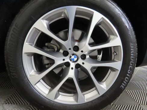 Used 2019 BMW X5 xDrive40i w/ Premium Package 2 image 31