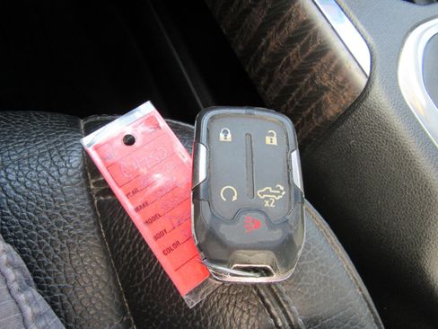 Used 2022 GMC Sierra 2500 Denali image 24