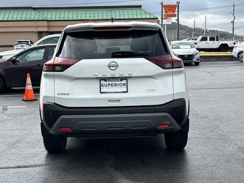 Certified 2023 Nissan Rogue S image 4