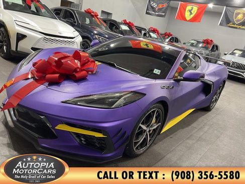 Used 2020 Chevrolet Corvette Stingray Premium Cpe w/ 3LT Preferred Equipment Group image 2