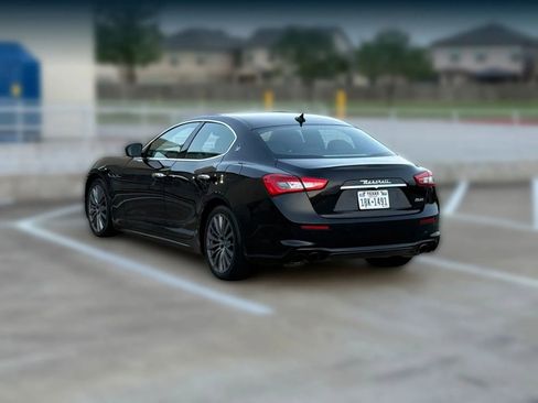 Used 2020 Maserati Ghibli RWD image 6