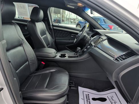 Used 2019 Ford Taurus SEL w/ Equipment Group 201A image 21