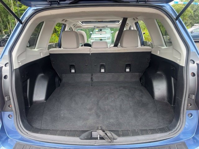 Used 2015 Subaru Forester 2.5i Premium w/ All-Weather Package AWD/4WD image 31