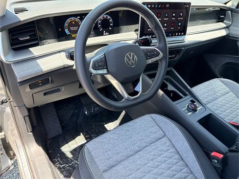 New 2025 Volkswagen Tiguan S image 38