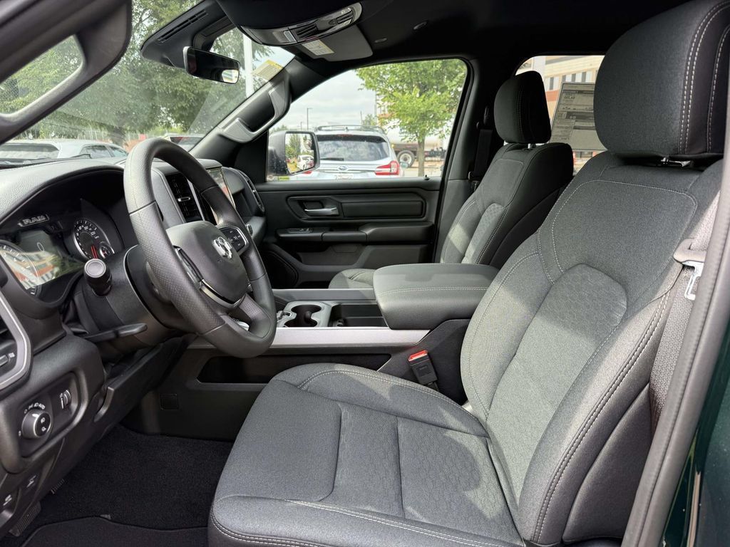 New 2027 RAM 1500 Tradesman AWD/4WD image 13