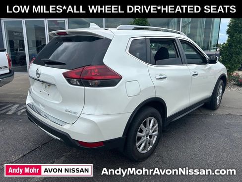 Used 2018 Nissan Rogue SV AWD/4WD image 3