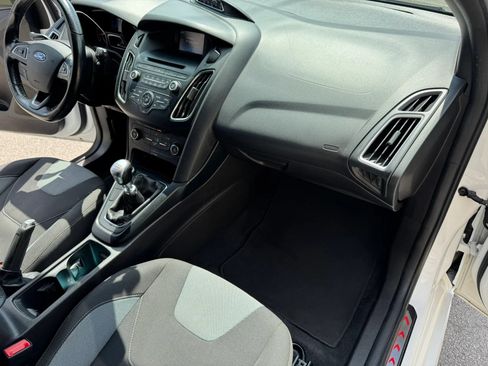 Used 2015 Ford Focus ST FWD image 25