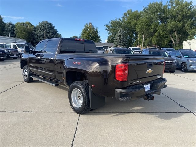 Used 2019 Chevrolet Silverado 3500 High Country w/ Duramax Plus Package AWD/4WD image 18