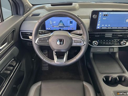 Certified 2024 Honda Prologue Elite image 31