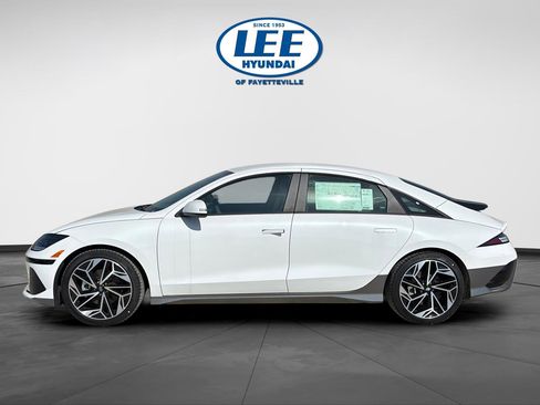 New 2025 Hyundai Ioniq 6 SEL RWD image 6