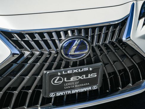 Used 2022 Lexus ES 300h w/ Premium Package FWD image 9