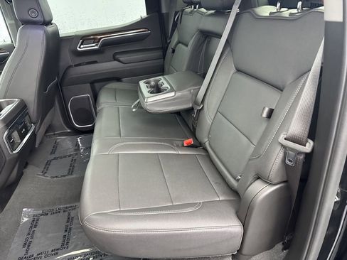 Used 2024 GMC Sierra 1500 Elevation w/ Elevation Premium Package image 34