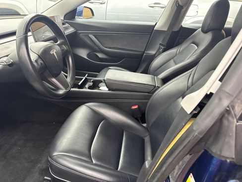 Used 2018 Tesla Model 3 Long Range RWD image 7