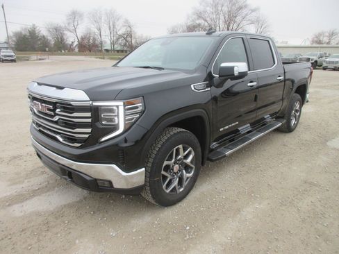 New 2026 GMC Sierra 1500 SLT w/ SLT Premium Package image 11