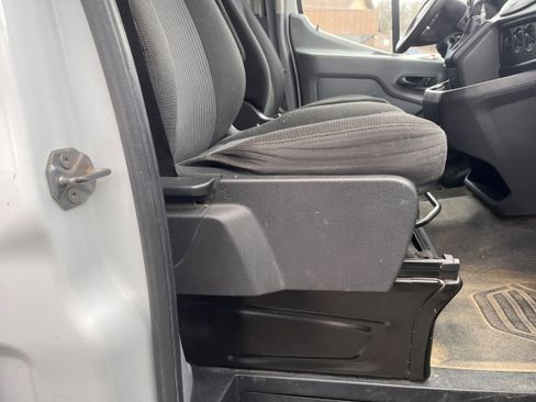 Used 2018 Ford Transit 250 130 Low Roof w/ Exterior Upgrade Package image 15