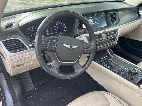 Used 2017 Genesis G80 3.8 w/ Option Group 03 image 13