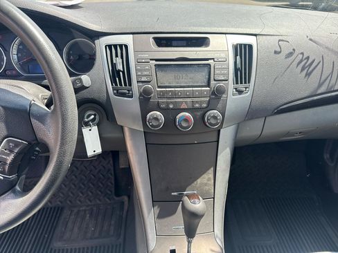 Used 2009 Hyundai Sonata GLS FWD image 10