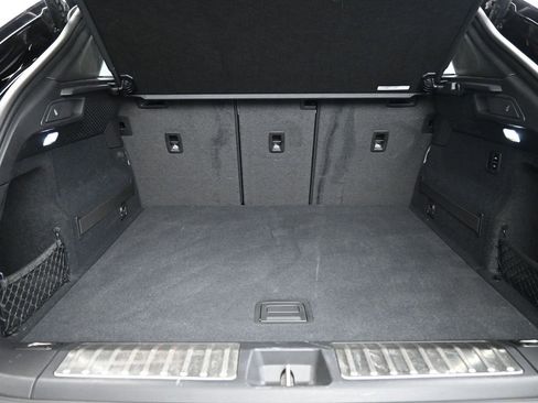 Used 2024 Porsche Macan 4 Electric image 23