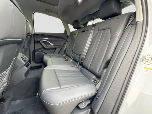 New 2025 Audi Q5 Premium Plus image 21