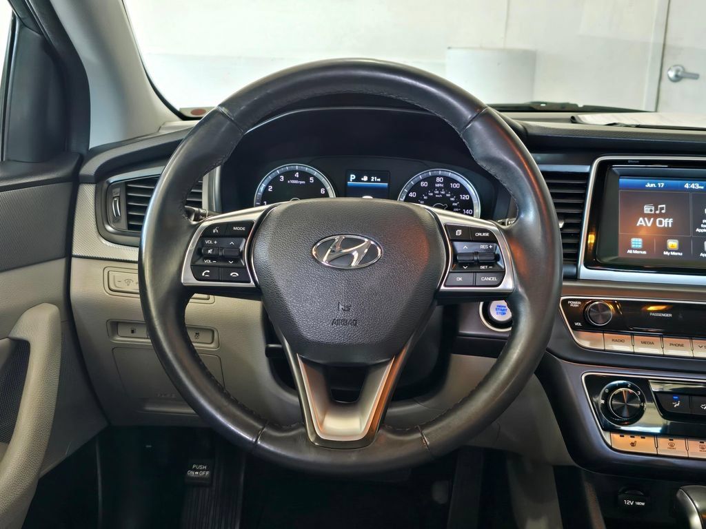Used 2018 Hyundai Sonata SEL FWD image 10