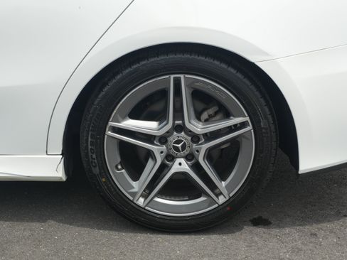 Used 2021 Mercedes-Benz A 220 4MATIC image 13