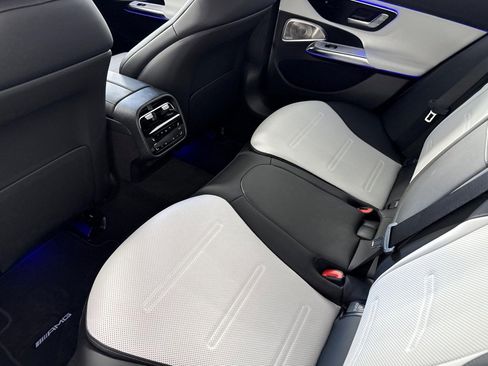 New 2026 Mercedes-Benz E 53 AMG e 4MATIC Sedan image 21