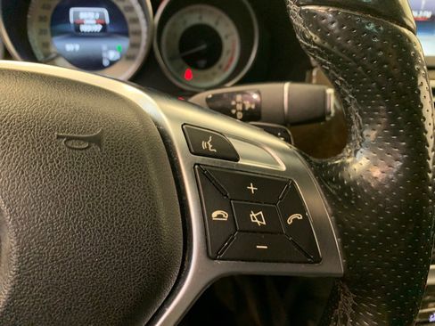 Used 2016 Mercedes-Benz E 350 4MATIC Sedan image 20