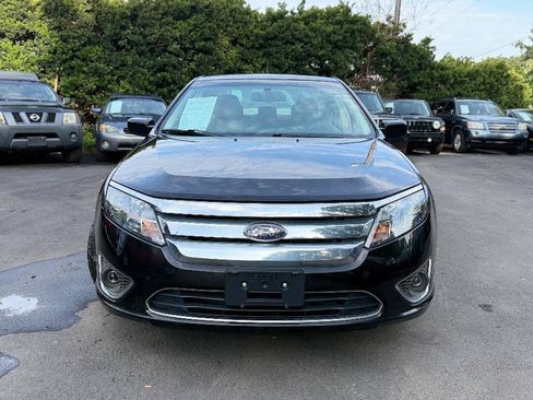 Used 2010 Ford Fusion SEL FWD image 2