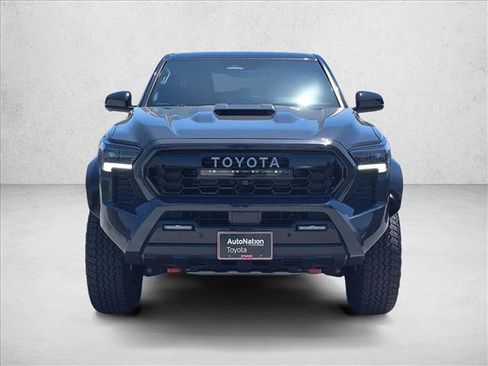 Certified 2025 Toyota Tacoma TRD Pro AWD/4WD image 2