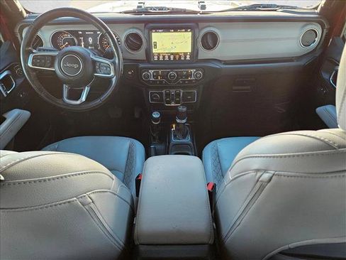 Used 2021 Jeep Gladiator Overland image 19