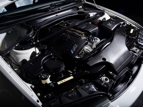 Used 2004 BMW M3 Coupe image 7