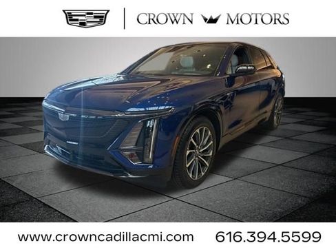 New 2025 Cadillac Lyriq Sport image 3