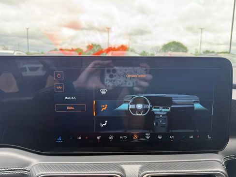 Used 2024 Ford Mustang Premium image 17