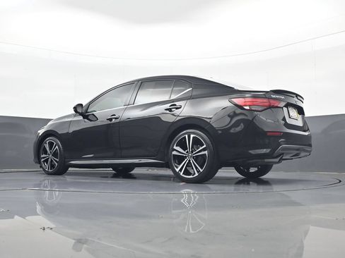 Used 2023 Nissan Sentra SR w/ SR Premium Package FWD image 28