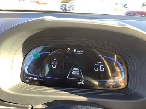 Certified 2026 Hyundai Venue SEL image 33