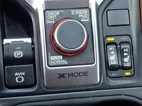 Used 2022 Subaru Forester Touring image 31