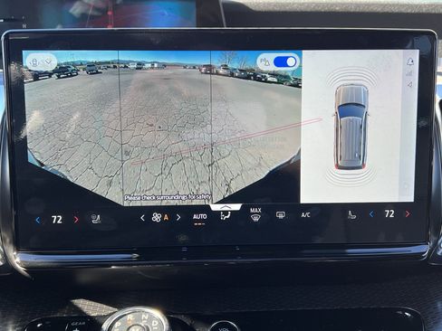 New 2025 Ford Expedition Platinum w/ Stealth Appearance Package image 33