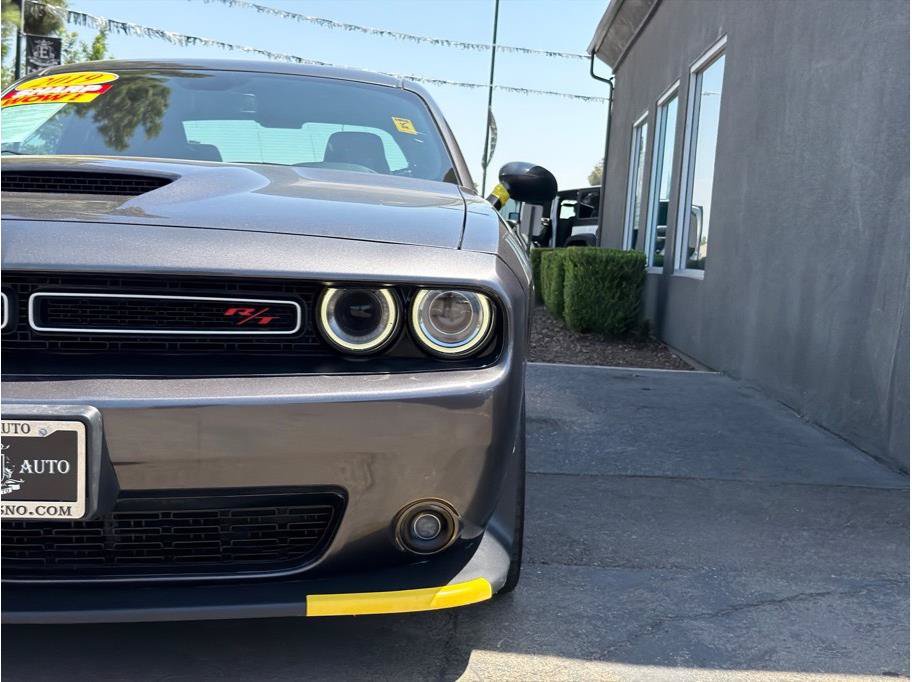 Used 2019 Dodge Challenger R/T RWD image 33
