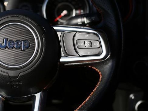 Used 2022 Jeep Gladiator Mojave w/ Trailer Tow Package image 20