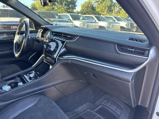 Used 2021 Jeep Grand Cherokee L Laredo AWD/4WD image 27