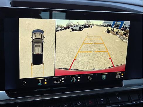 Used 2022 Chevrolet Silverado 1500 LTZ w/ LTZ Premium Package image 16