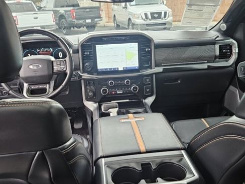 Certified 2022 Ford F150 Platinum w/ Equipment Group 701A High image 17