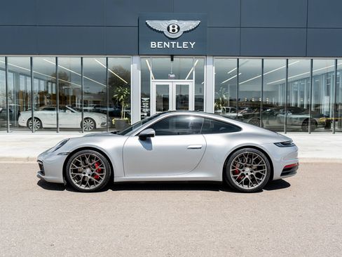 Used 2024 Porsche 911 Carrera S RWD image 5