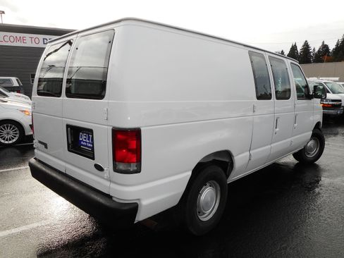 Used 1998 Ford E-150 and Econoline 150 image 7