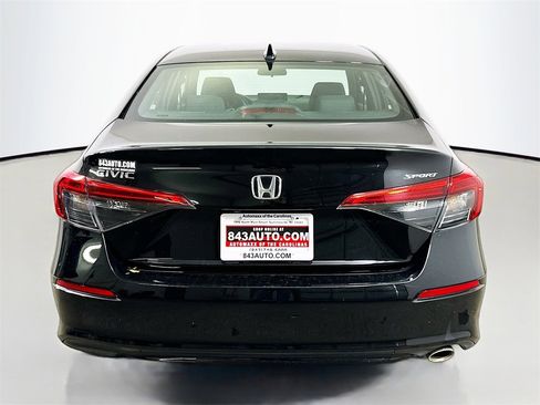 Used 2024 Honda Civic Sport image 6