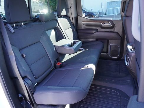 Certified 2025 GMC Sierra 1500 Elevation image 10