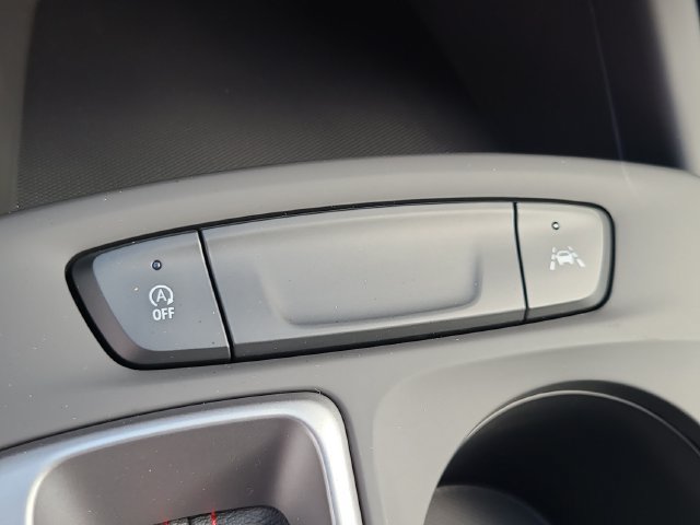 New 2026 Chevrolet Trax RS w/ Driver Confidence Package FWD image 31