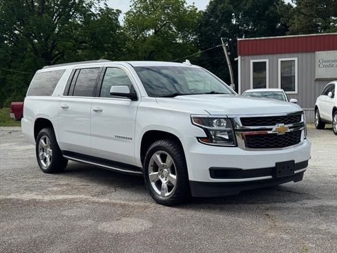 Used 2019 Chevrolet Suburban LT AWD/4WD image 1