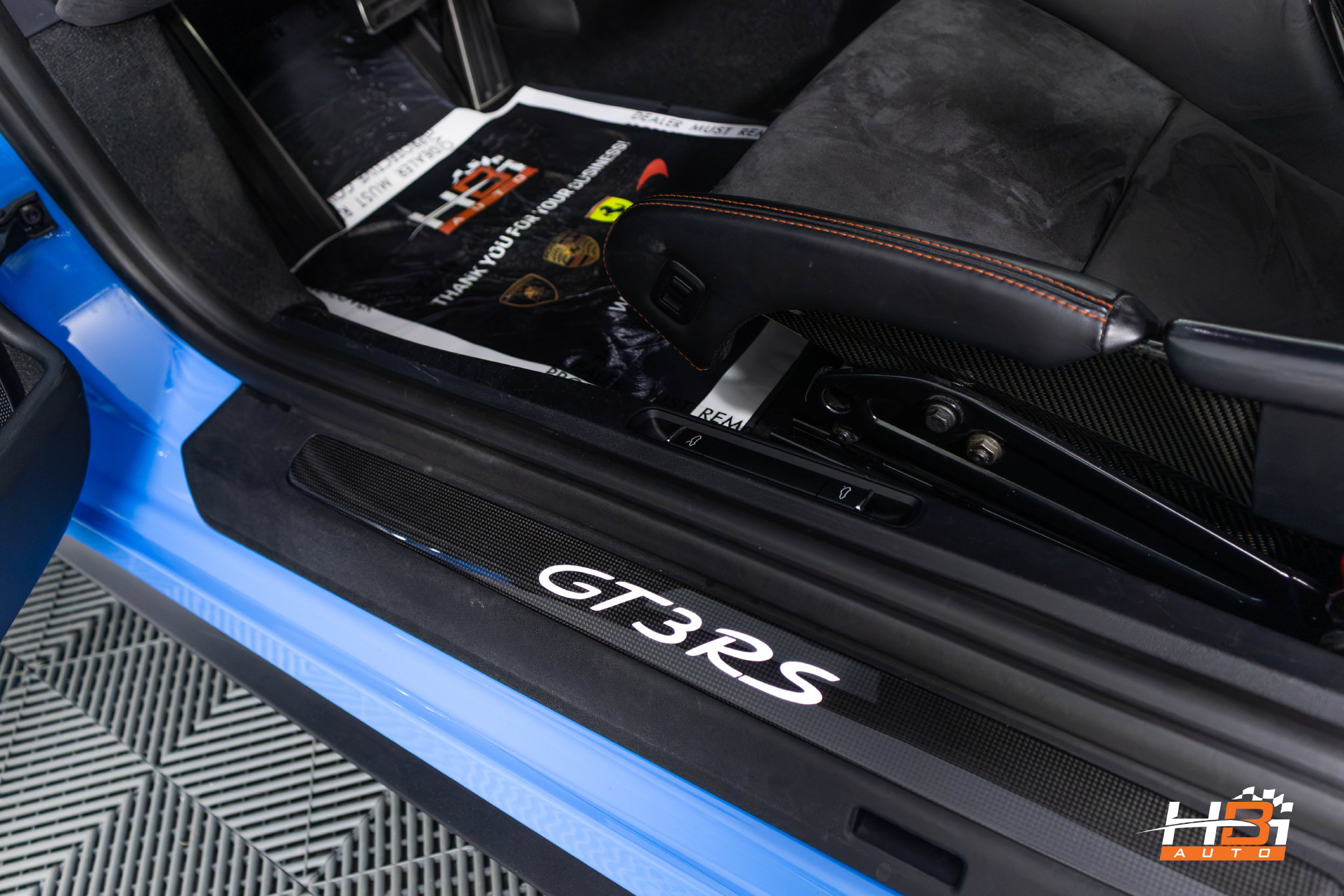 Used 2016 Porsche 911 GT3 RS RWD image 13