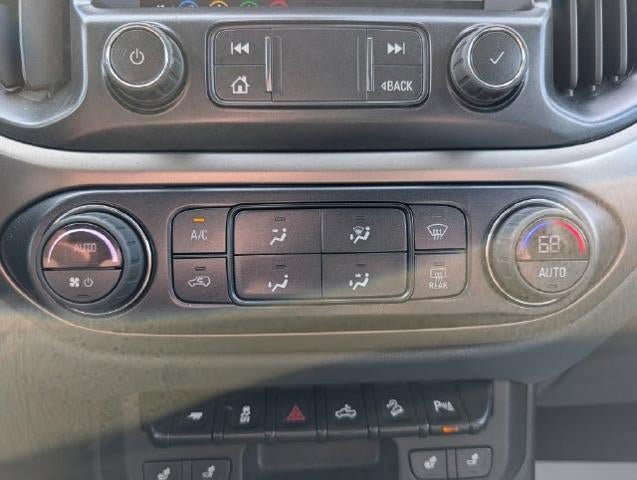 Used 2022 Chevrolet Colorado Z71 AWD/4WD image 30